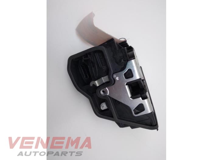 Deurslot Mechaniek 4Deurs links-achter van een BMW 4 serie Gran Coupe (F36) 420i 2.0 Turbo 16V 2016