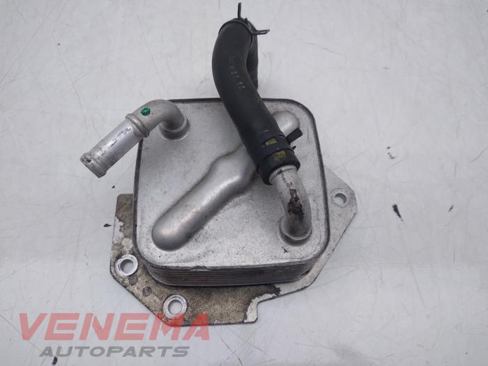Gebruikte Oliekoeler Mazda CX-5 I (KE,GH) 2.2 Skyactiv D 16V 4WD Prijs € 49,99 Margeregeling aangeboden door Venema Autoparts
