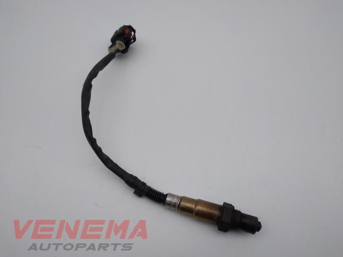 Lambda Sonde van een Opel Corsa D 1.2 16V 2008