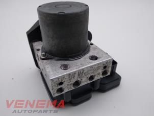 Gebruikte ABS Pomp Volkswagen Polo VI (AW1) 1.0 TSI 12V Prijs € 24,99 Margeregeling aangeboden door Venema Autoparts