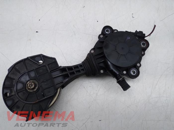 Gebruikte Spanrol Multiriem BMW 1 serie (F20) 116i 1.6 16V Prijs € 34,99 Margeregeling aangeboden door Venema Autoparts