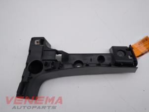 Gebruikte Bumpersteun links-achter BMW X5 (E70) xDrive 35d 3.0 24V Prijs € 29,99 Margeregeling aangeboden door Venema Autoparts