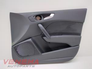 Gebruikte Portierbekleding 4Deurs rechts-voor Audi A1 Sportback (8XA/8XF) 1.6 TDI 16V Prijs € 49,99 Margeregeling aangeboden door Venema Autoparts
