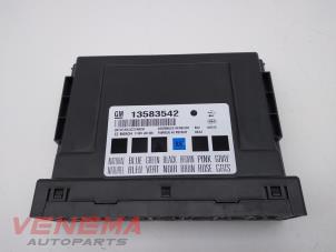 Gebruikte Bodycontrol Module Opel Insignia Sports Tourer 2.0 CDTI 16V 130 ecoFLEX Prijs € 99,99 Margeregeling aangeboden door Venema Autoparts