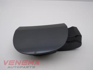 Gebruikte Tank Klep Citroen C4 Cactus (0B/0P) 1.2 PureTech 82 12V Prijs € 29,99 Margeregeling aangeboden door Venema Autoparts