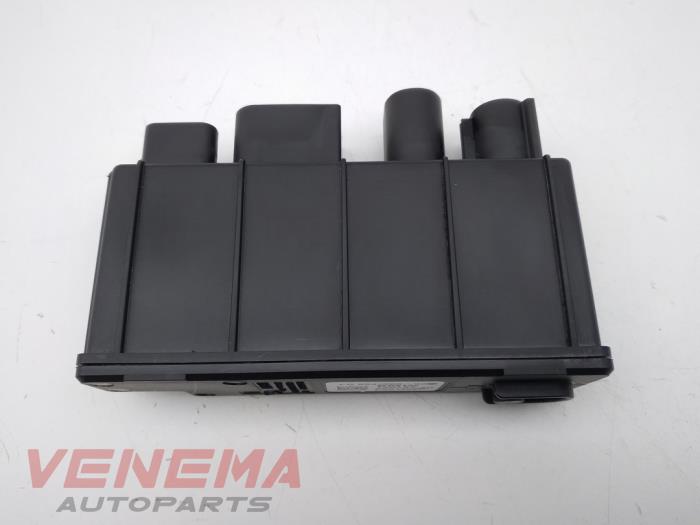 Gebruikte Boordcomputer BMW 1 serie (F20) 116i 1.5 12V Prijs € 24,99 Margeregeling aangeboden door Venema Autoparts
