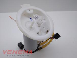 Gebruikte Tank element Pomp BMW 1 serie (F20) 116i 1.5 12V Prijs € 39,99 Margeregeling aangeboden door Venema Autoparts