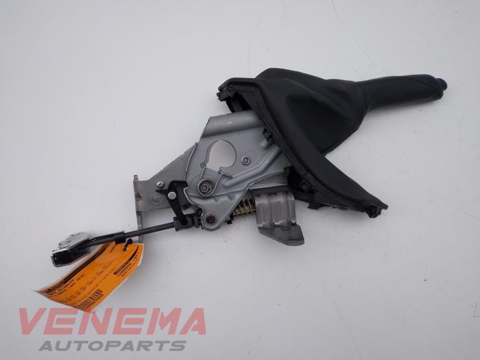 Gebruikte Handrem Mechaniek BMW 1 serie (F20) 116i 1.5 12V Prijs € 44,99 Margeregeling aangeboden door Venema Autoparts