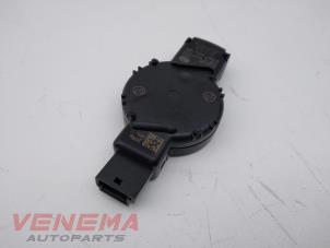 Gebruikte Regensensor BMW 1 serie (F21) 118i 1.5 TwinPower 12V Prijs € 39,99 Margeregeling aangeboden door Venema Autoparts