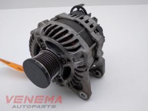 Dynamo van een Renault Megane IV (RFBB) 1.3 TCe 115 16V 2018