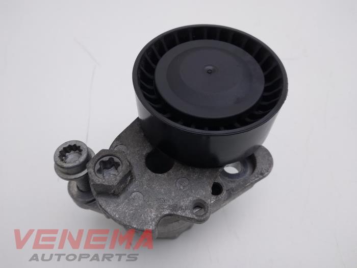 Gebruikte Spanrol Multiriem Audi A1 Sportback (8XA/8XF) 1.4 TFSI 16V Prijs € 9,99 Margeregeling aangeboden door Venema Autoparts
