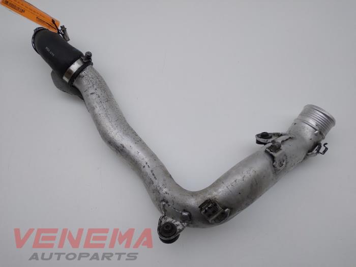 Gebruikte Intercooler Buis Volkswagen Polo V (6R) 1.4 GTI 16V Prijs € 14,99 Margeregeling aangeboden door Venema Autoparts