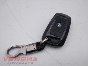 Gebruikte Sleutel BMW 3 serie Touring (F31) 320d 2.0 16V Prijs € 29,99 Margeregeling aangeboden door Venema Autoparts