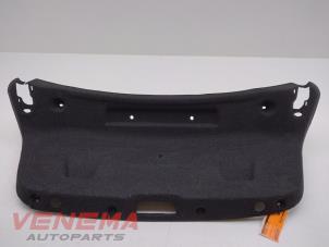 Gebruikte kofferdeksel bekleding BMW 4 serie (F32) 440i xDrive 3.0 TwinPower Turbo 24V Prijs € 24,99 Margeregeling aangeboden door Venema Autoparts