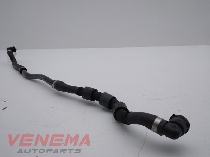 Radiateurslang van een BMW 4 serie (F32) 440i xDrive 3.0 TwinPower Turbo 24V 2017