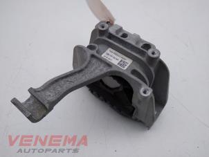 Gebruikte Motorsteun Volkswagen Golf VII Variant (AUVV) 1.6 TDI BMT 16V Prijs € 24,99 Margeregeling aangeboden door Venema Autoparts