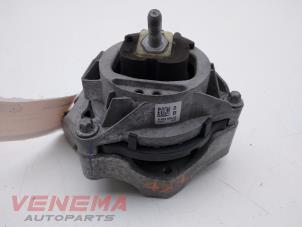 Gebruikte Motorsteun BMW 1 serie (F20) 116d 1.5 12V TwinPower Prijs € 24,99 Margeregeling aangeboden door Venema Autoparts