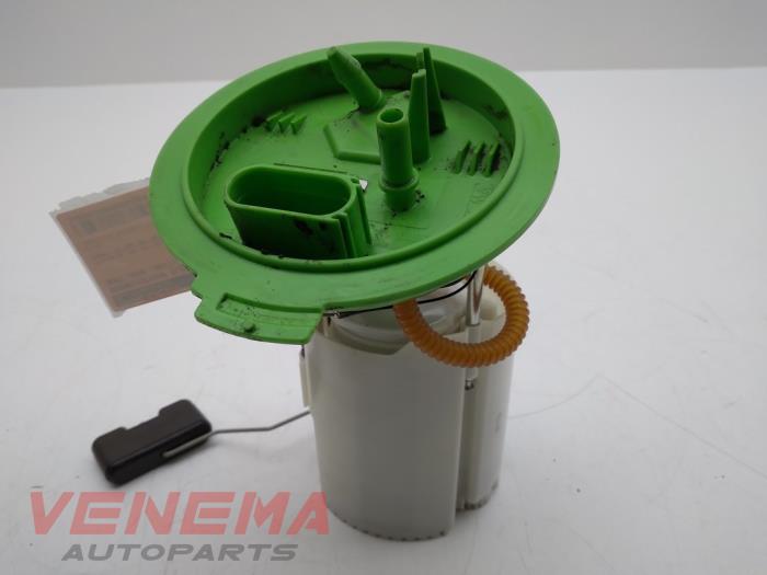 Gebruikte Tank element Pomp Seat Leon ST (5FF) 1.4 TSI EcoFuel 16V Prijs € 14,99 Margeregeling aangeboden door Venema Autoparts
