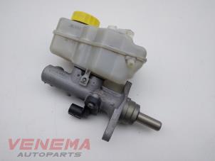 Gebruikte Hoofdremcilinder Volkswagen Polo V (6R) 1.2 TDI 12V BlueMotion Prijs € 9,99 Margeregeling aangeboden door Venema Autoparts