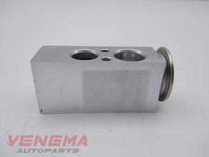 Gebruikte Airco expansieklep Mini Countryman (F60) 1.5 12V One Prijs € 34,99 Margeregeling aangeboden door Venema Autoparts