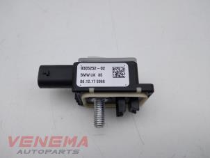 Gebruikte Airbag Sensor Mini Countryman (F60) 1.5 12V One Prijs € 19,99 Margeregeling aangeboden door Venema Autoparts