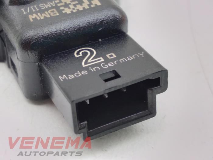 Regensensor van een MINI Countryman (F60) 1.5 12V One 2018