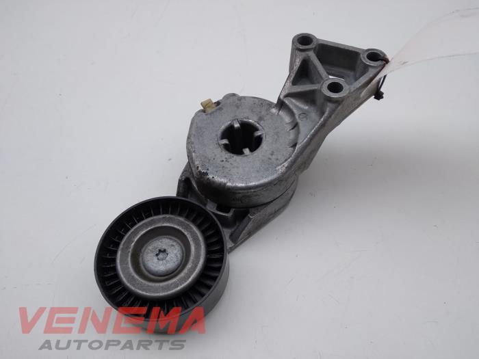 Gebruikte Spanrol Multiriem Volkswagen Golf V (1K1) 1.6 Prijs € 14,99 Margeregeling aangeboden door Venema Autoparts