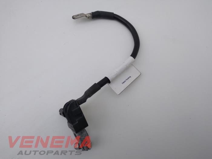 Gebruikte Accu sensor Skoda Fabia III Combi (NJ5) 1.2 TSI 16V Greentech Prijs € 14,99 Margeregeling aangeboden door Venema Autoparts