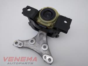 Gebruikte Motorrubber Opel Crossland (X) 1.2 Turbo 12V Prijs € 34,99 Margeregeling aangeboden door Venema Autoparts