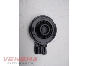 Gebruikte Luidspreker Audi Q3 (8UB/8UG) 2.0 TDI 16V 150 Quattro Prijs € 9,99 Margeregeling aangeboden door Venema Autoparts