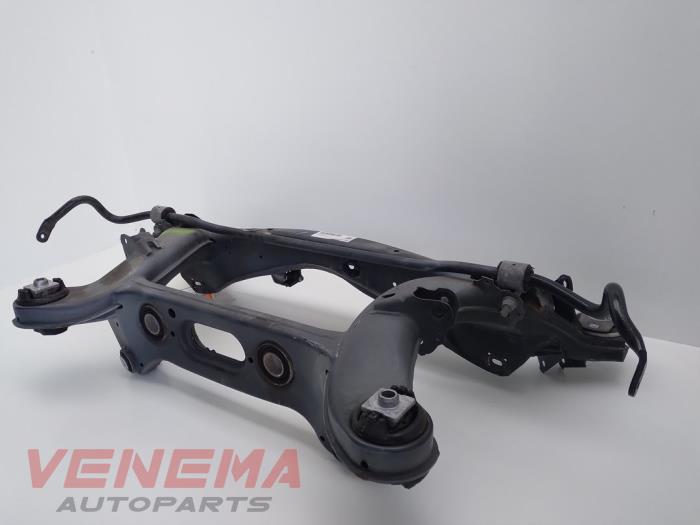 Subframe van een Mercedes-Benz E Estate (S213) E-300de 2.0 Turbo 16V 2020