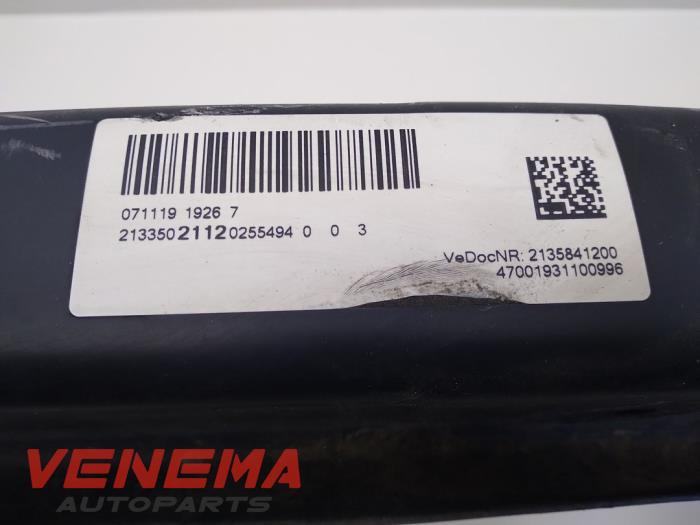 Subframe van een Mercedes-Benz E Estate (S213) E-300de 2.0 Turbo 16V 2020