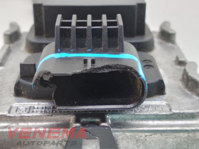 Nox sensor van een Mercedes-Benz E Estate (S213) E-300de 2.0 Turbo 16V 2020