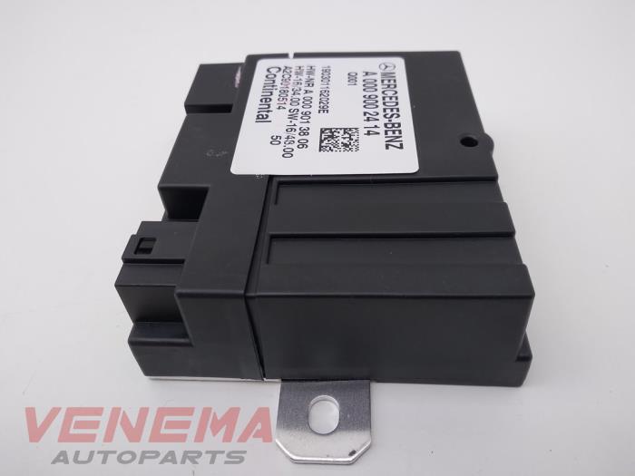 Brandstofpomp module van een Mercedes-Benz E Estate (S213) E-300de 2.0 Turbo 16V 2020