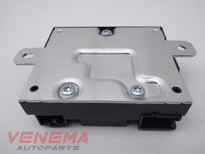 Brandstofpomp module van een Mercedes-Benz E Estate (S213) E-300de 2.0 Turbo 16V 2020