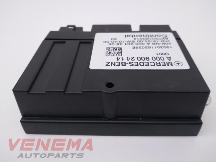 Brandstofpomp module van een Mercedes-Benz E Estate (S213) E-300de 2.0 Turbo 16V 2020