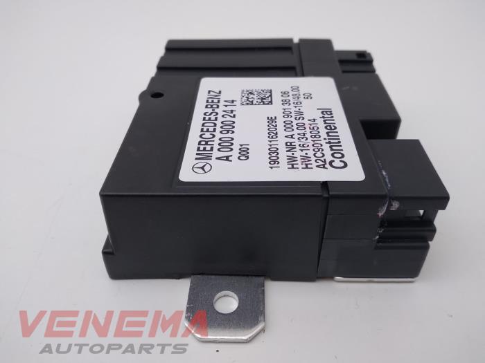 Brandstofpomp module van een Mercedes-Benz E Estate (S213) E-300de 2.0 Turbo 16V 2020
