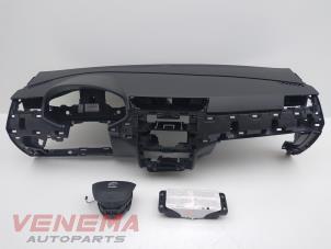 Gebruikte Airbag set + dashboard Seat Ibiza V (KJB) 1.0 TSI 12V Prijs € 1.199,99 Margeregeling aangeboden door Venema Autoparts