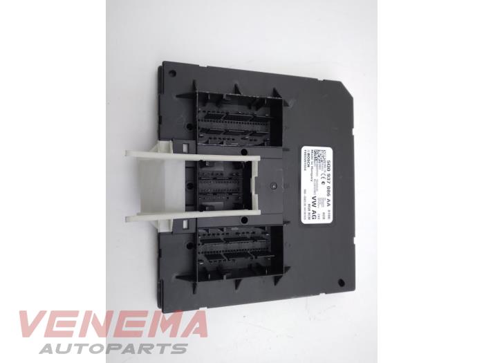 Gebruikte Computer Body Control Volkswagen Golf VII Variant (AUVV) 1.2 TSI 16V Prijs € 99,99 Margeregeling aangeboden door Venema Autoparts