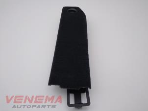 Gebruikte Bekleding bagageruimte Mercedes GLK (204.7/9) 3.0 320 CDI 24V 4-Matic Prijs € 14,99 Margeregeling aangeboden door Venema Autoparts