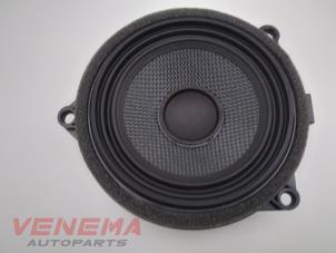 Gebruikte Luidspreker BMW X3 (F25) xDrive20d 16V Prijs € 19,99 Margeregeling aangeboden door Venema Autoparts