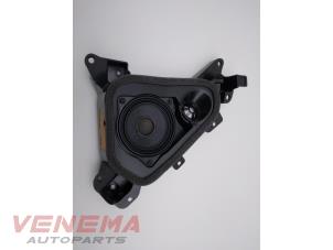 Gebruikte Luidspreker BMW X3 (F25) xDrive20d 16V Prijs € 99,99 Margeregeling aangeboden door Venema Autoparts