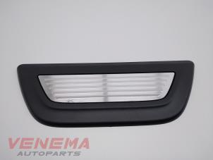 Gebruikte Sierlijst BMW X3 (F25) xDrive20d 16V Prijs € 19,99 Margeregeling aangeboden door Venema Autoparts