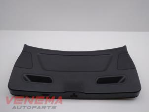 Gebruikte Bekleding Achterklep BMW X3 (F25) xDrive20d 16V Prijs € 24,99 Margeregeling aangeboden door Venema Autoparts