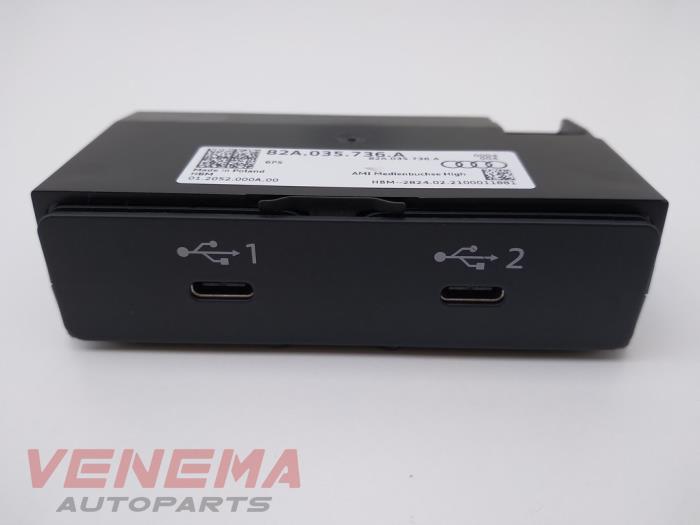 USB module van een Audi A1 Sportback (GBA) 1.0 25 TFSI 12V 2022