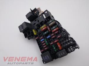 Gebruikte Zekeringkast Audi A1 Sportback (GBA) 1.0 25 TFSI 12V Prijs € 19,99 Margeregeling aangeboden door Venema Autoparts