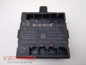 Gebruikte Centrale Deurvergrendelings Module Mercedes ML III (166) 3.0 ML-350 BlueTEC V6 24V 4-Matic Prijs € 99,99 Margeregeling aangeboden door Venema Autoparts