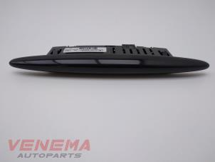 Gebruikte PDC paneel Mercedes ML III (166) 3.0 ML-350 BlueTEC V6 24V 4-Matic Prijs € 14,99 Margeregeling aangeboden door Venema Autoparts