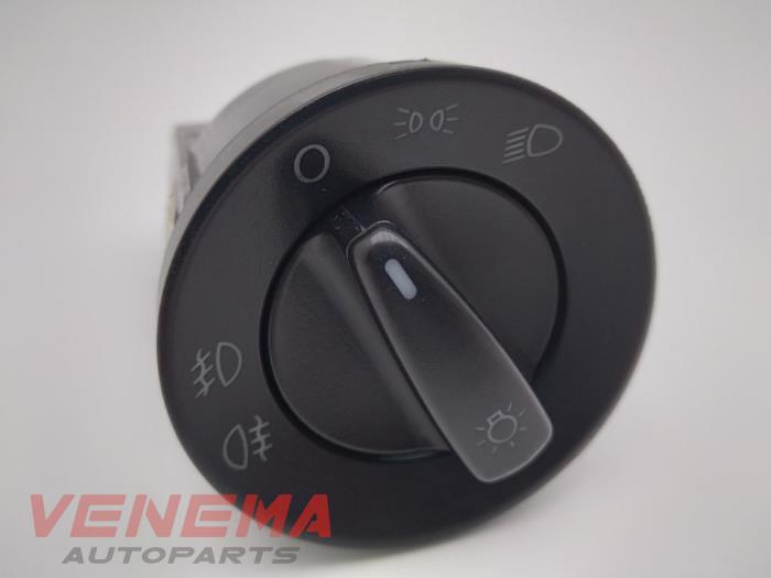 Licht Schakelaar van een Ford Galaxy (WGR) 2.8i V6 24V 2005