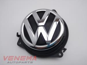 Gebruikte Handgreep Achterklep Volkswagen Polo V (6R) 1.4 GTI 16V Prijs € 24,99 Margeregeling aangeboden door Venema Autoparts